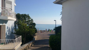 Downtown Seafront apartment